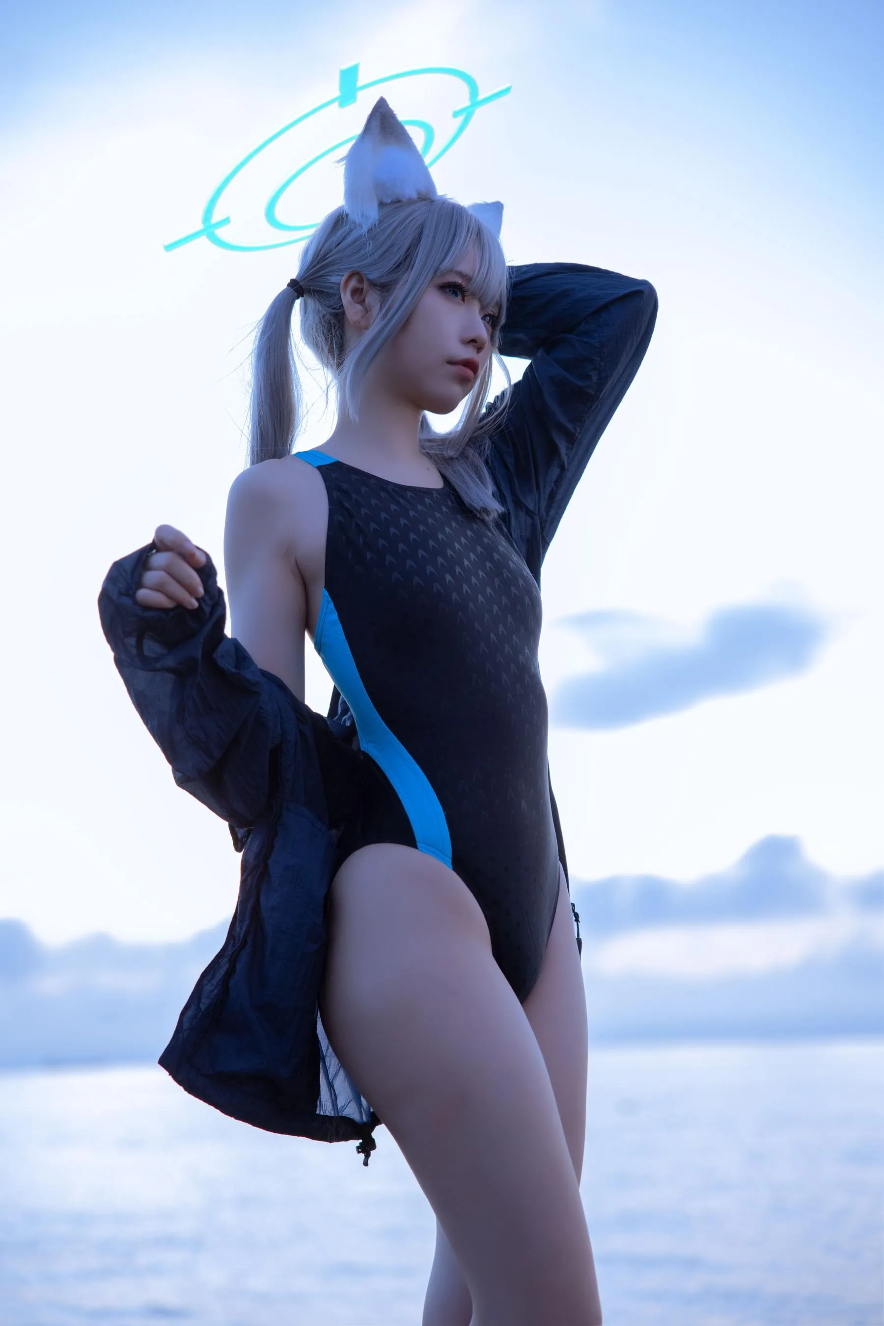 G44不会受伤 – NO.81 碧蓝档案 砂狼白子泳装 [27P]插图2